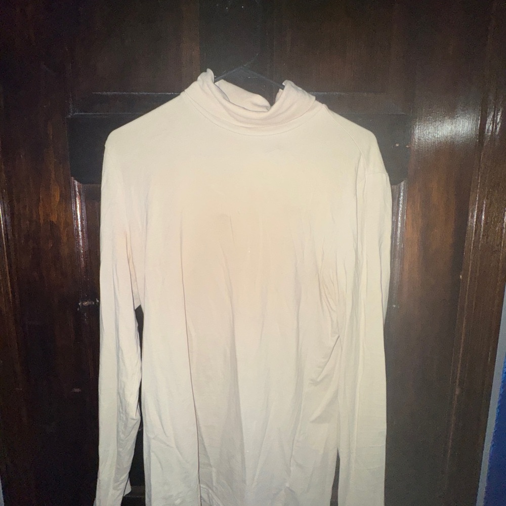 H&M Cream Long Sleeve Turtleneck Top